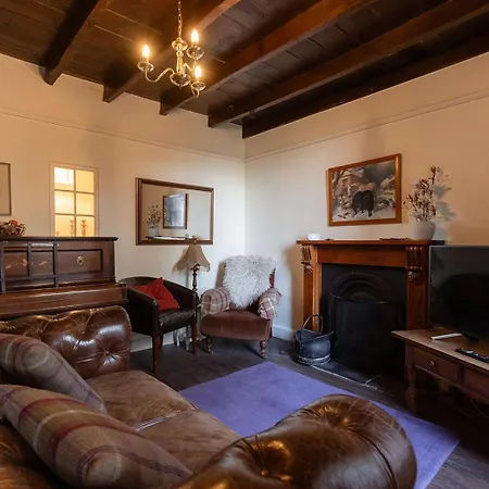 Hazel Brow - Retreat With Alpaca Walks, Farm & Hot Tub Available Σπίτι διακοπών Feetham