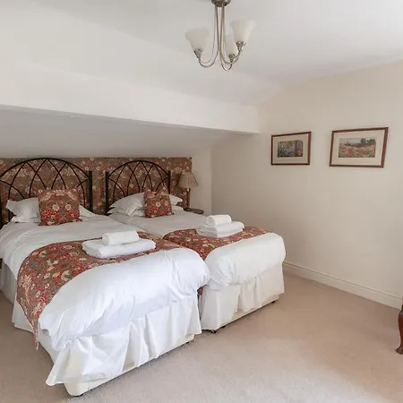 Hazel Brow - Retreat With Alpaca Walks, Farm & Hot Tub Available Σπίτι διακοπών