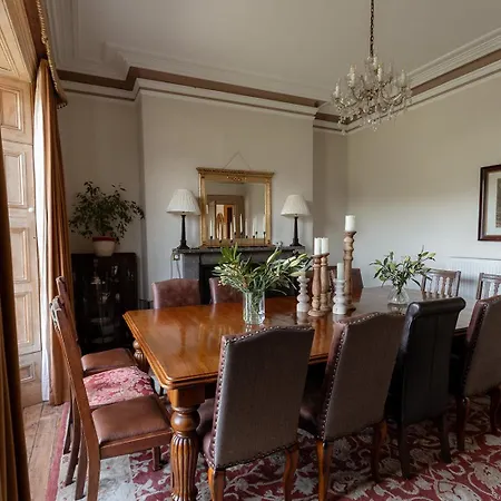Hazel Brow - Retreat With Alpaca Walks, Farm & Hot Tub Available *