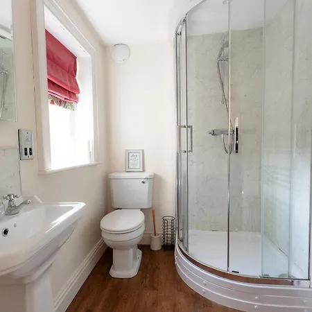 Hazel Brow - Retreat With Alpaca Walks, Farm & Hot Tub Available Feetham