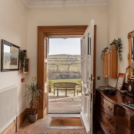 Σπίτι διακοπών Hazel Brow - Retreat With Alpaca Walks, Farm & Hot Tub Available Feetham