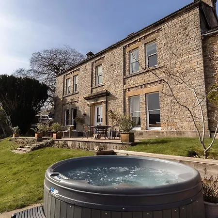 Hazel Brow - Retreat With Alpaca Walks, Farm & Hot Tub Available Feetham
